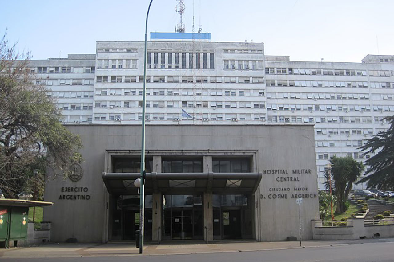 Foto de fachada de hospital Militar Central CABA